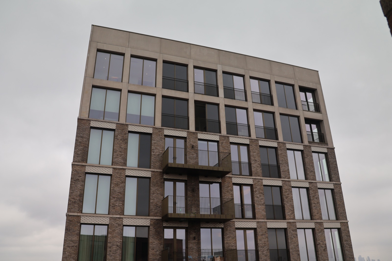 Taxi House Co-Living – Audiovisual System